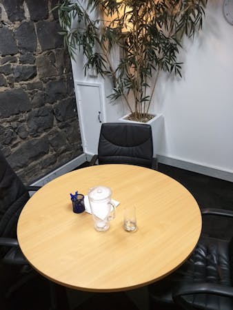 New York Room, meeting room at Natpost Business Centre, image 3