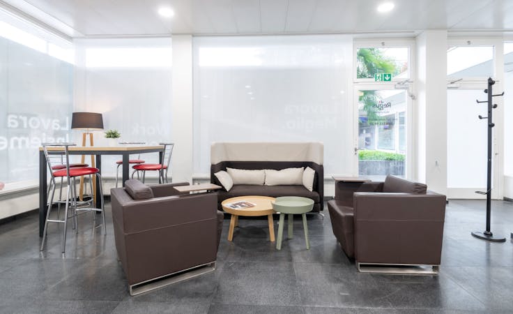 Access professional coworking space in Regus Hawthorn , hot desk at Hawthorn, image 1