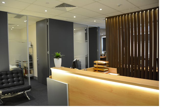 Shared office at Shared commercial space, image 1