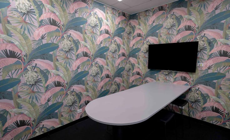 Consult 6, meeting room at Waterman Chadstone, image 1