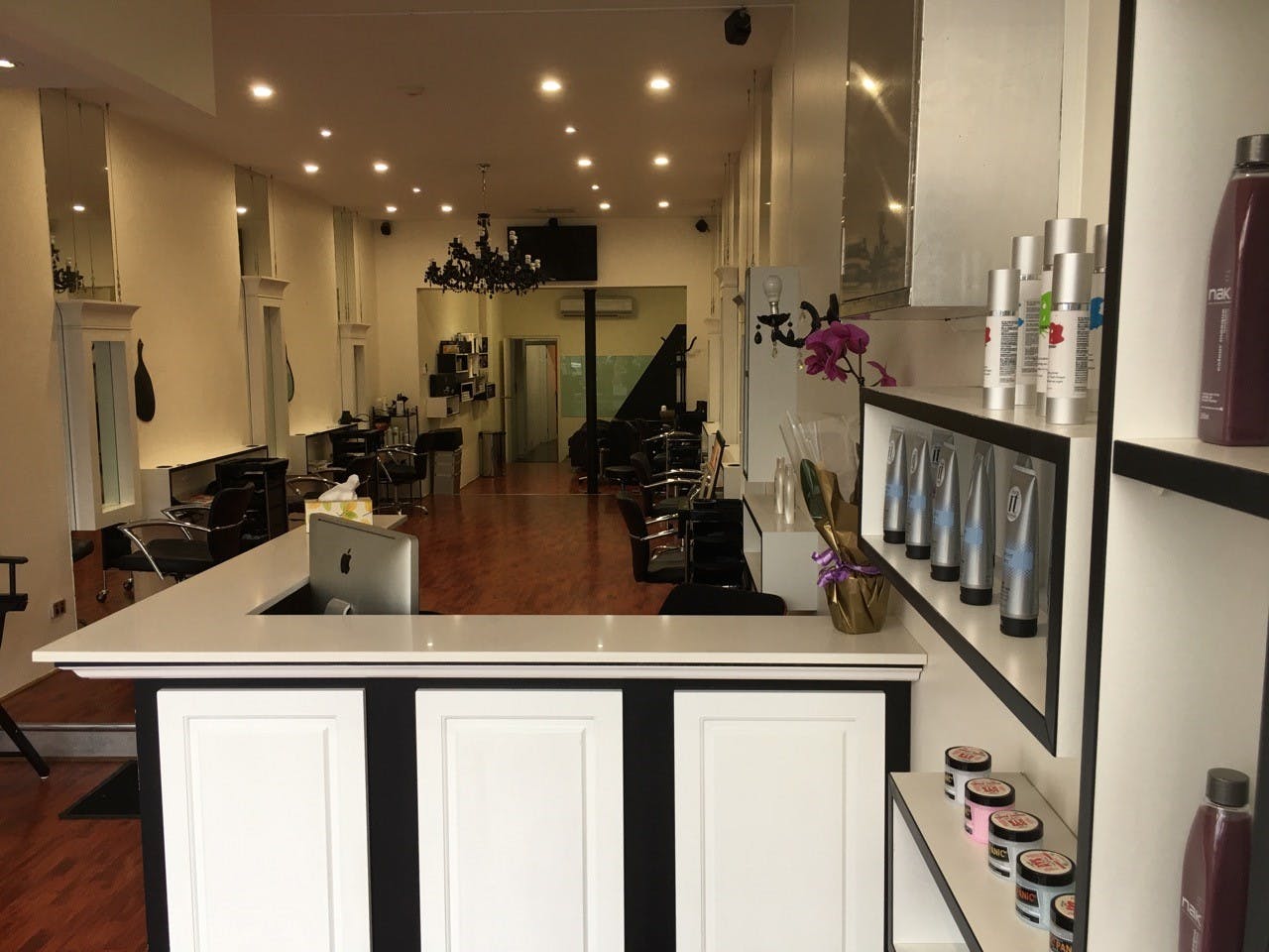 Mount Hair Salon In Essendon Vic Spacely