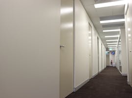 Consult room (s), shared office at Specialist Centre Campbelltown, image 1